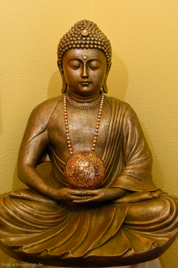 Buddha-Figur, Shantidevi, Pfungstadt Buddha-Figur, Shantidevi, Pfungstadt