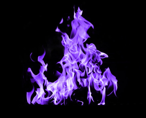 violettes-feuer-adaptiert-von-stephan-steffen-auf-pixabay-fire-g52e83b0aa_640 violettes Feuer